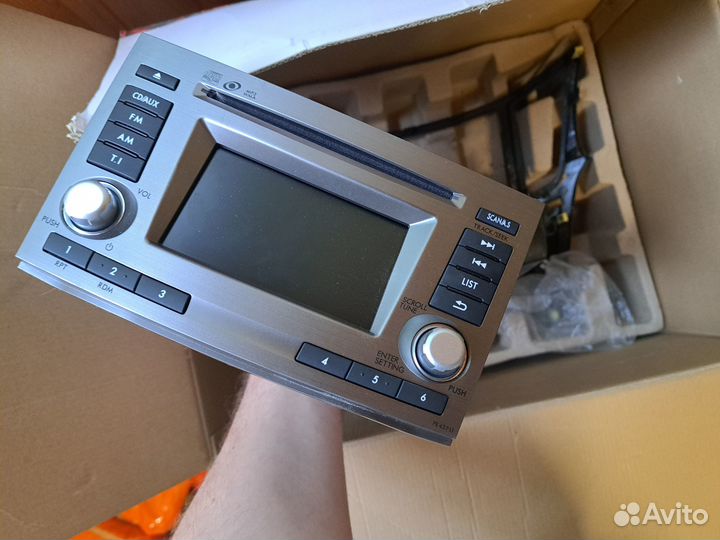 Штатная магнитола для Subaru Outback
