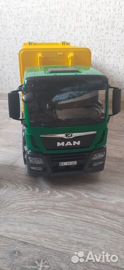 Модель грузовика MAN Bruder мусоровоз