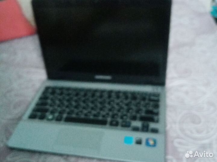 Ноутбук samsung