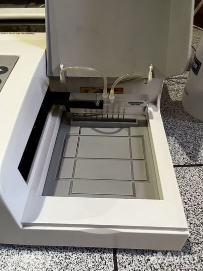 MD-3000 Microplate Washer