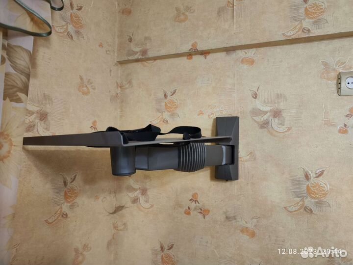 Кронштейн для телевизора поворотный