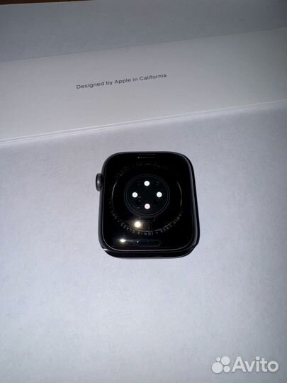 Apple Watch Series 6 44 мм