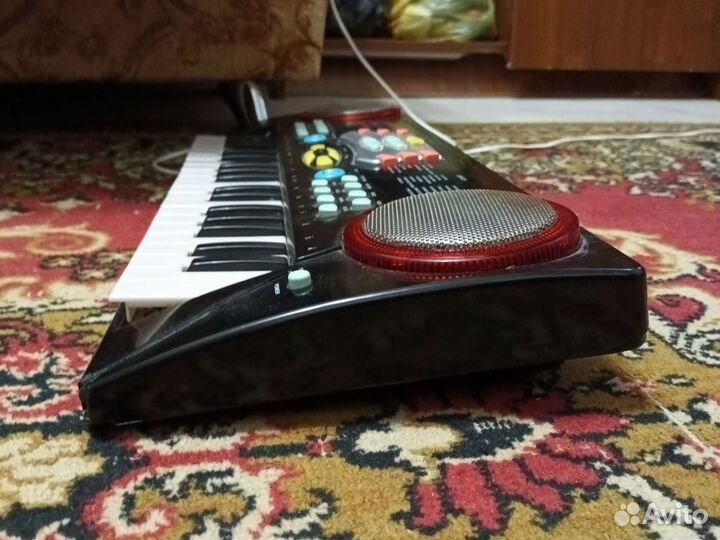 Синтезатор