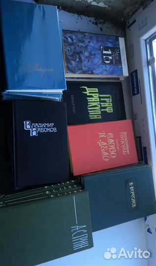 Продаю книги