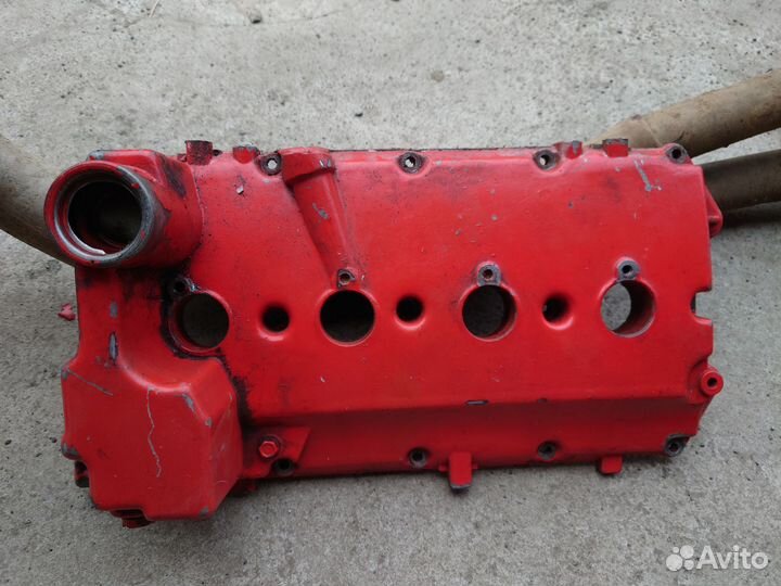 Клапанная крышка ваз 2112 Приора перенесён сапун