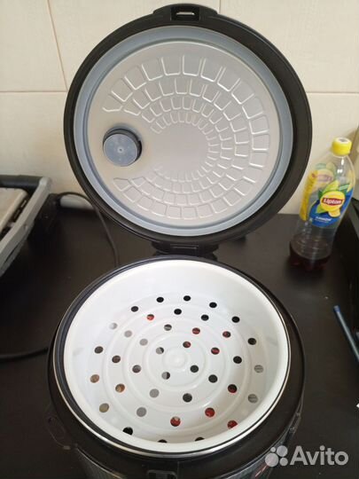 Мультиварка Redmond RMC M224S