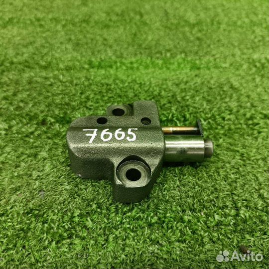 Натяжитель цепи Ford Focus 2 2007 2071454