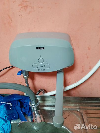 Бойлер водонагреватель электрический 10литров