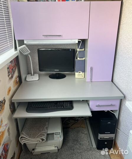 Компьютерный стол