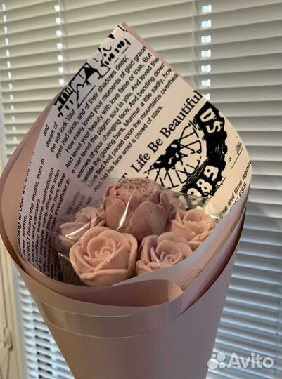 Сладкий подарок девушке