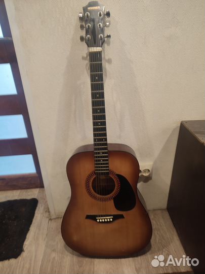 Акустическая гитара