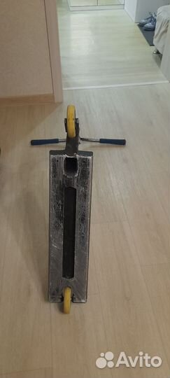 Трюковой самокат кастом стрит