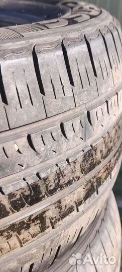 Kumho Sense KR26 215/55 R17 94H