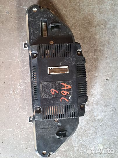 Щиток приборов Audi A6 C6