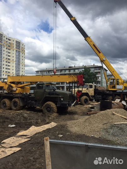 Аренда и услуги автокрана, 25 т, 28 м, с гуськом 9 м