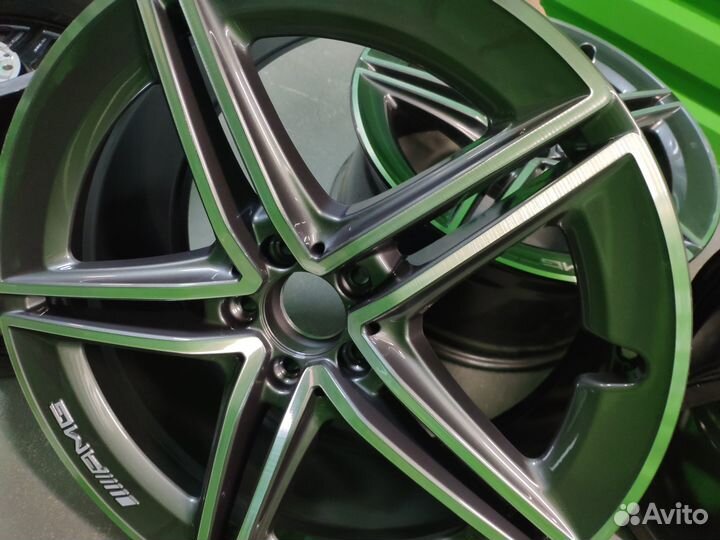 Диски Mercedes AMG