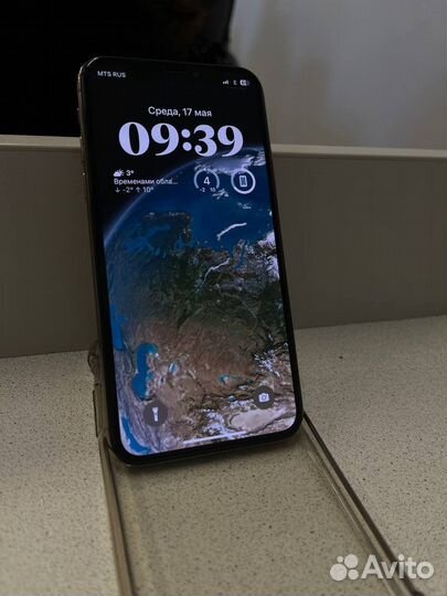 Телефон iPhone xs