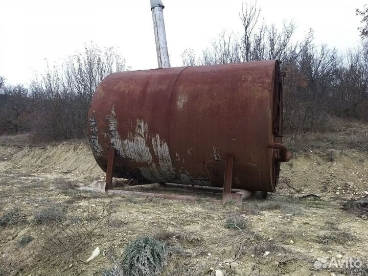 Емкость металлическая для выжига древесного угля