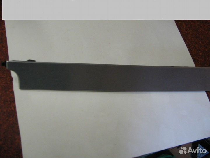 Накладка декоративная Passat B6 2005-2010