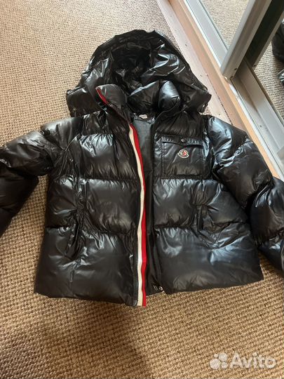 Пуховик moncler