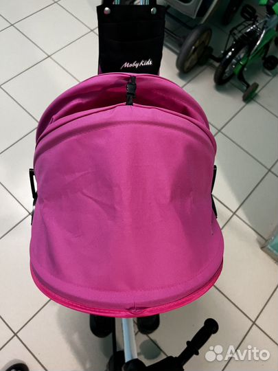 Трехколесный велосипед с ручкой