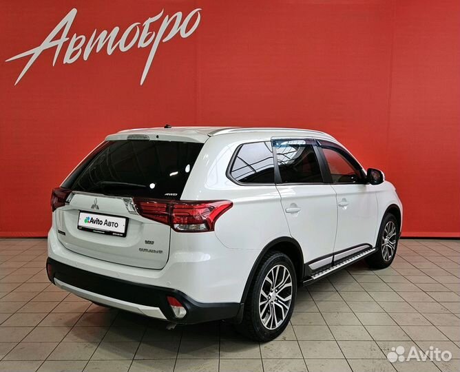 Mitsubishi Outlander 2.0 CVT, 2016, 177 388 км