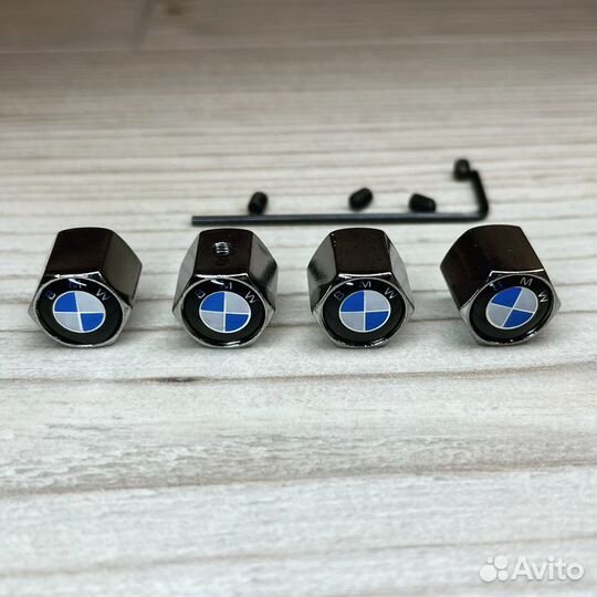 Противоугонные колпачки на ниппель BMW