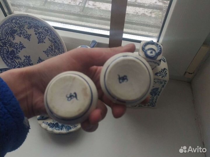 Набор посуды гжель