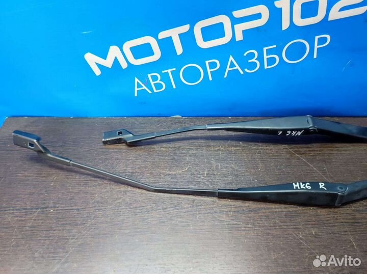 Поводок дворника переднего Ford Fiesta Mk6