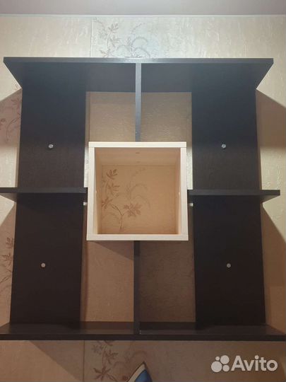 Дизайнерская полка настенная