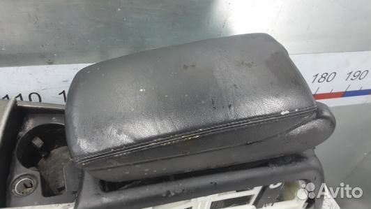 Подлокотник центральный audi A6 C6 (YUK02IX01)