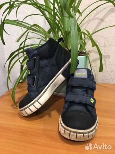 Ботинки демисезонные для мальчика 28