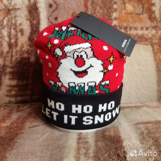 Шапка новая новогодняя