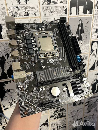 Материнская плата с процессором