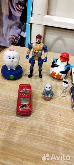 Пакетом hotweels, MacDonald's, burger King пакетом