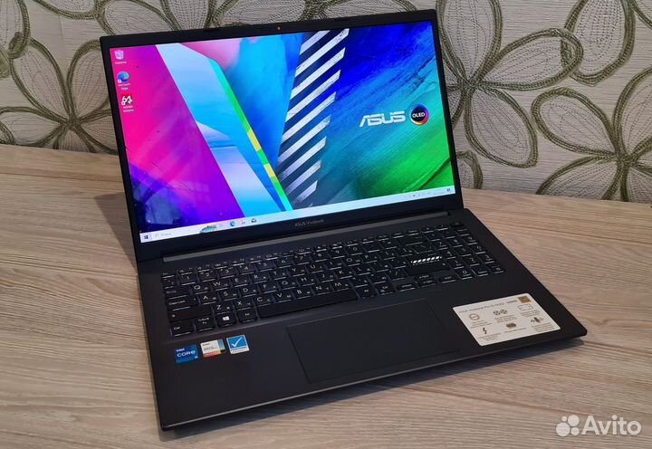 Asus vivobook k3500p i5-11300h/oled 15.6/16gb/512