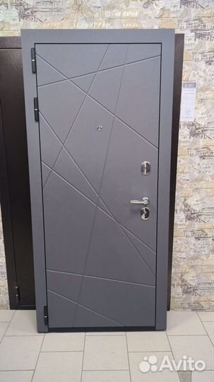 Дверь металлическая квартирная