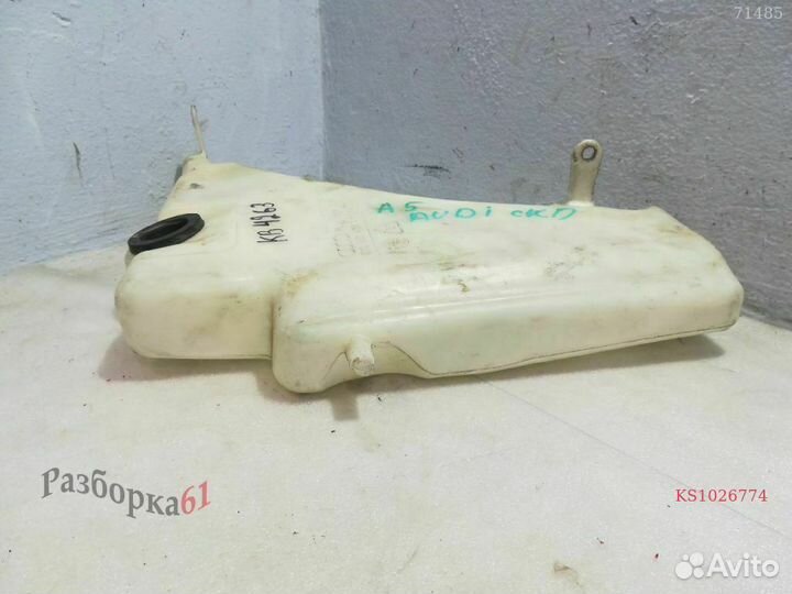 Бачок омывателя audi A5 8T