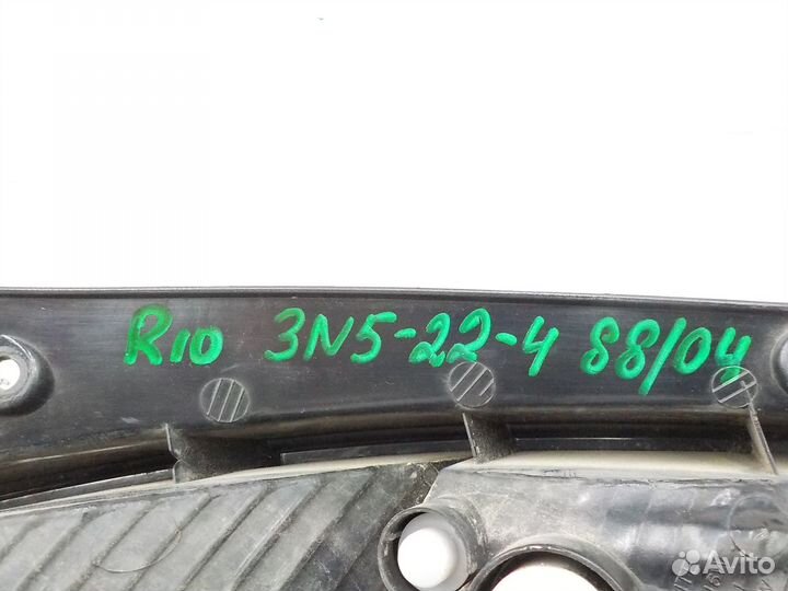 Фонарь задний правый Kia Rio 2005-2011