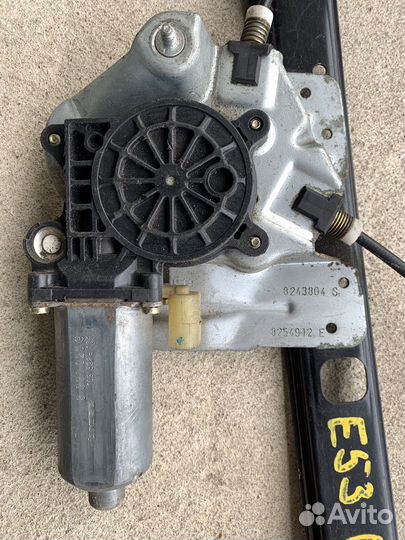 Стеклоподъемник передний правый Bmw X5 E53