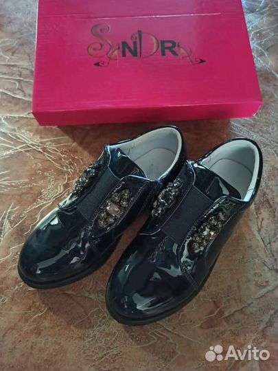 Туфли для девочки 33 размер