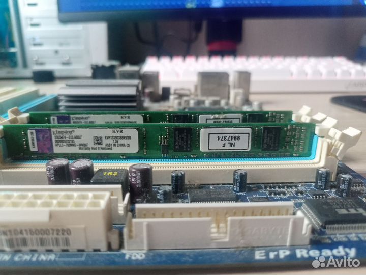 Материнская плата