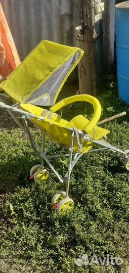 Прогулочная коляска