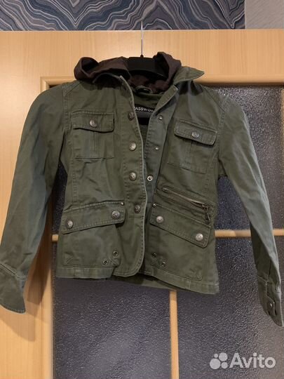 Верхняя одежда для девочки