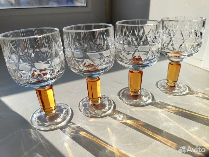 Хрустальные фужеры коллекционные