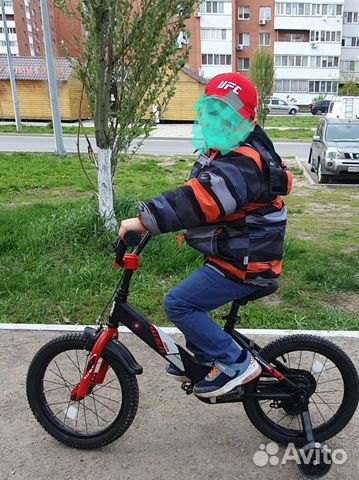 Детский велосипед 16