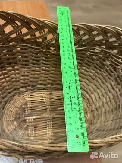Корзина плетеная большая