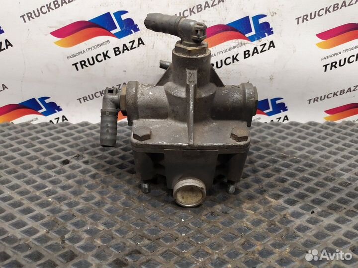 Клапан ускорительный