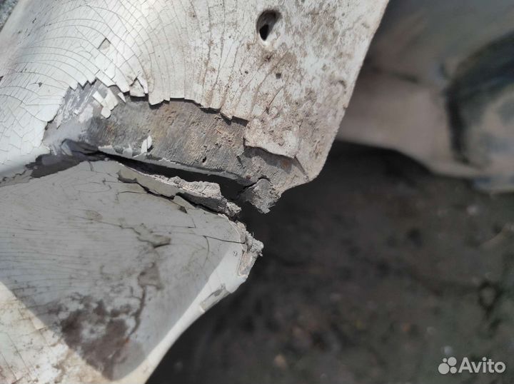 Бампер задний Renault symbol 1