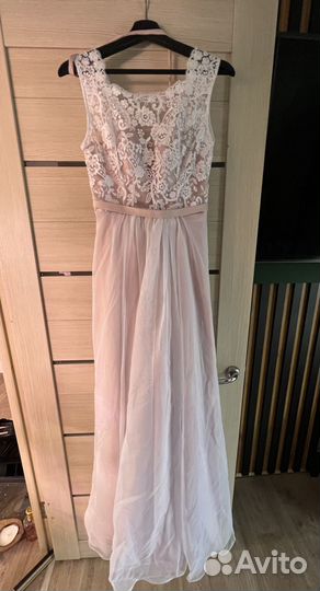 Платье вечернее